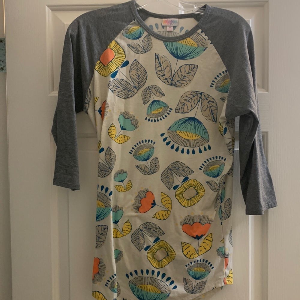 Lularoe 3/4 sleeve. Size M